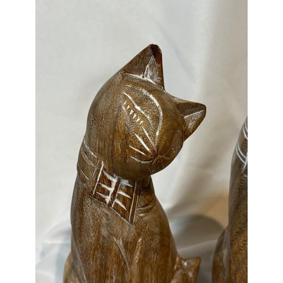 Two Natural Wood Carved Cats Kittens Siamese Figures statue Mid Century eclectic - Picture 4 of 12